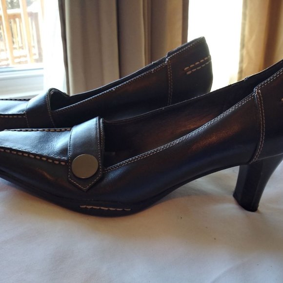 A2 By Aerosoles Shoes - A2 by Aerosoles Black Leather Pumps-Size: 7.5